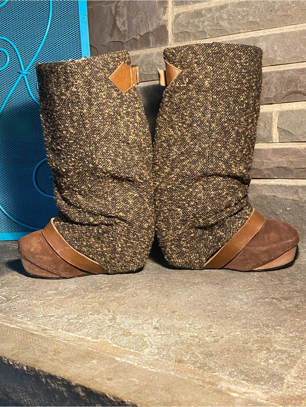 Rare HTF Irregular Choice “Longer Lashes” brown suede/tweed platform boots, US 9 - Picture 4 of 13